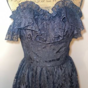 jolie madame black lace gown strapless vintage 5/6
